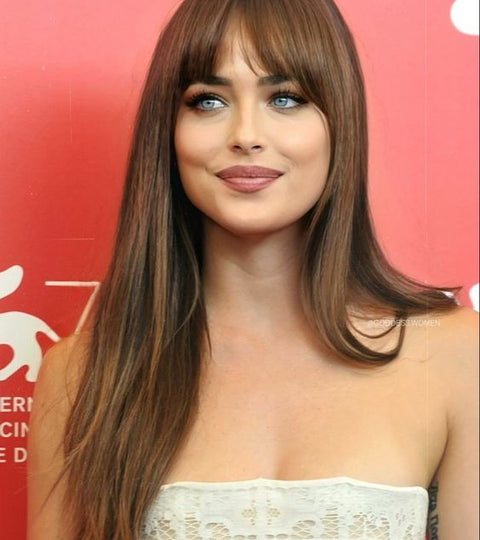Bangs or No Bangs? Finding the Perfect Fringe for Your Face Shape
